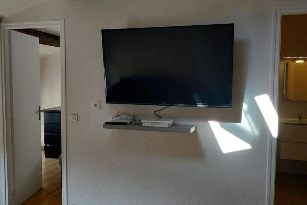 Appartement Proche Marche Au Coeur Du Centre + Wifi La Rochelle  Exteriér fotografie
